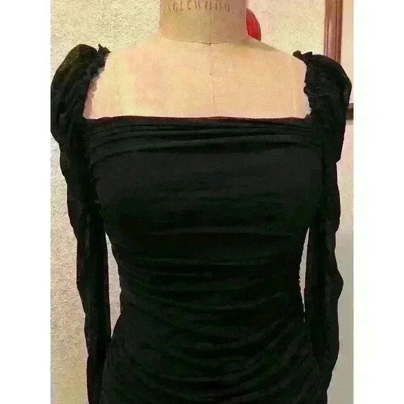 Wdirara Black Ruched Square Neck Long Sleeve Mini Dress NWT Size L - Picture 3 of 13